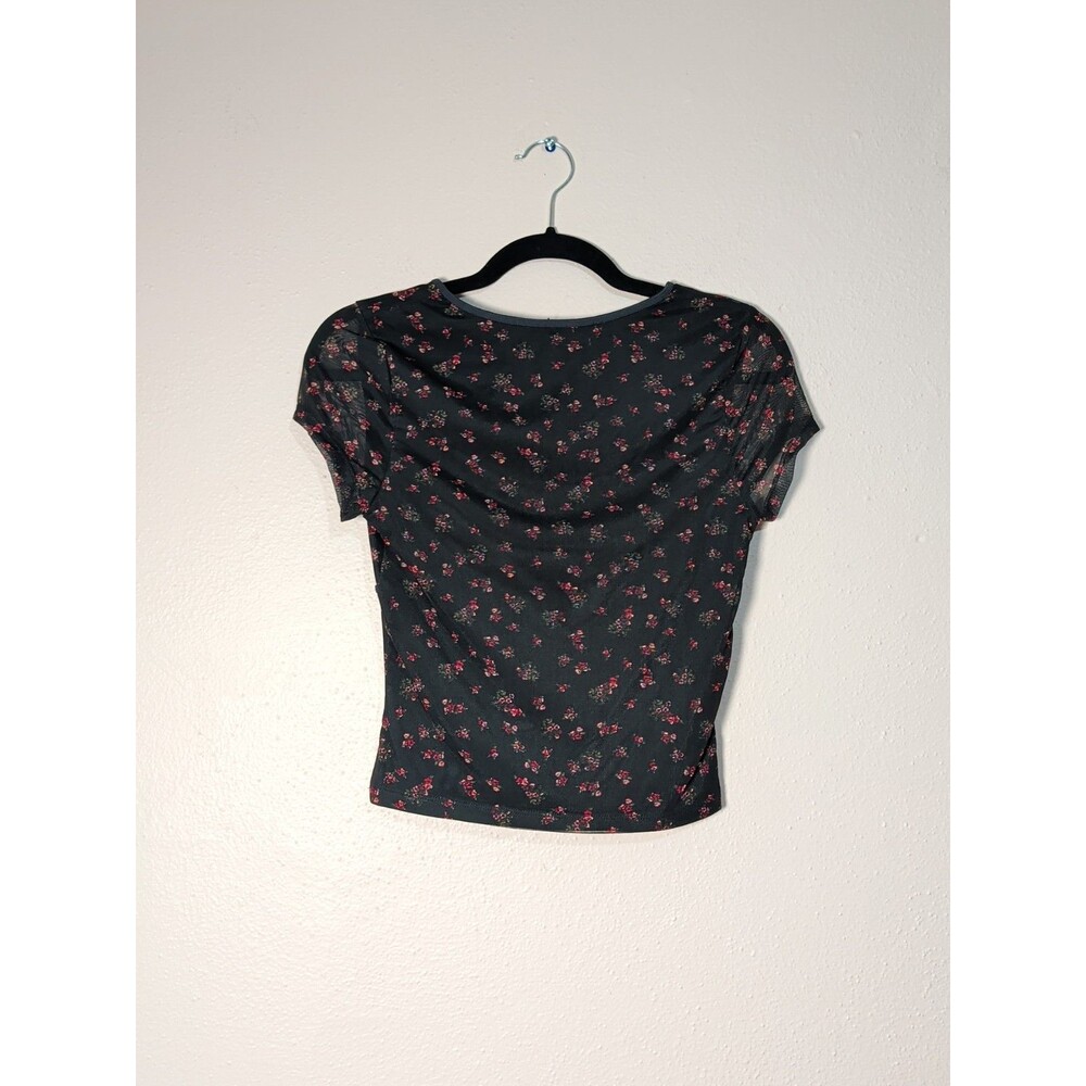 ❤️Aeropostale Crop Womens M Black Floral Mesh V Neck Short Sleeve Y2K Blouse❤️ - Picture 4 of 10